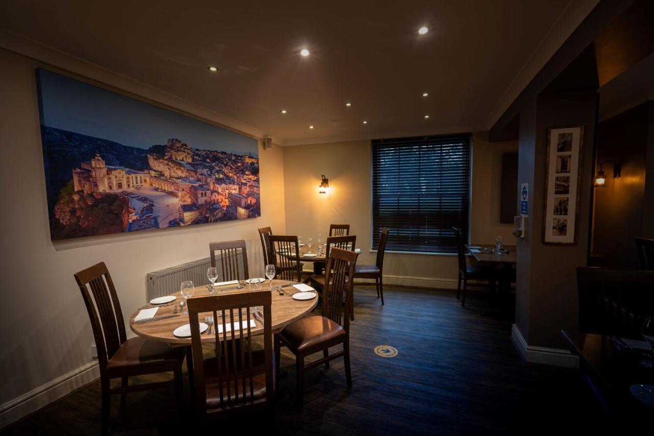 Caravelli Hotel Loughborough Exterior photo